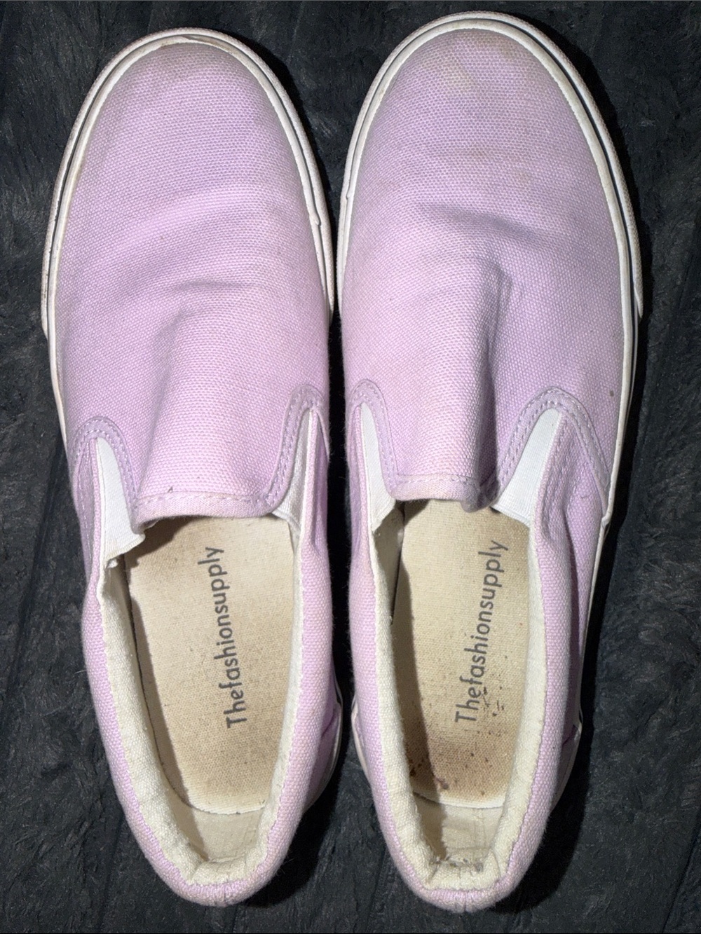 Women’s Slip-On Flats in Light Lavender